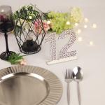 Numere de Masă din Lemn cu Model Oriental – Tăiate pe Laser, Vopsite Alb