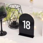 Numere de Masă din Plexiglas – Design Semioval Minimalist