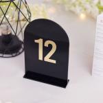 Numere de Masă din Plexiglas – Design Semioval Minimalist